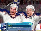 SELBSTDARSTELLER VOR  Das Erstellen neuer Spieler geht problemlos. Das Basteln neuer Trikots und Logos ist zwar etwas eingeschr&auml;nkt, wertet NHL 2001 aber enorm auf. Mit dem eigenen Verein macht das Spielen noch mehr Spa&szlig;.